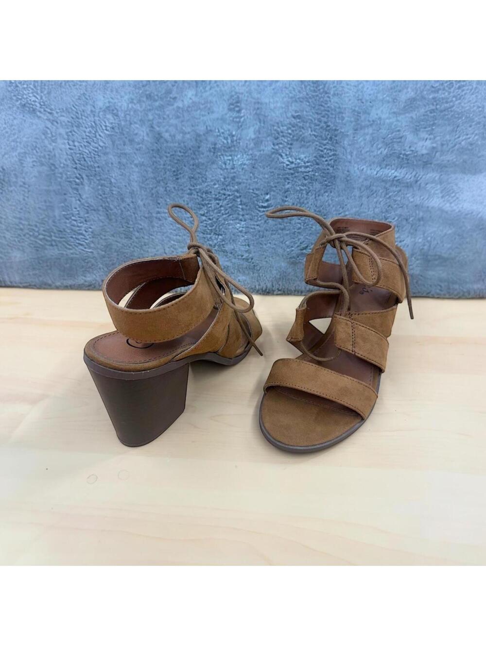 Candie's Canova Block Heel Gladiator Sandals‎ NWOT